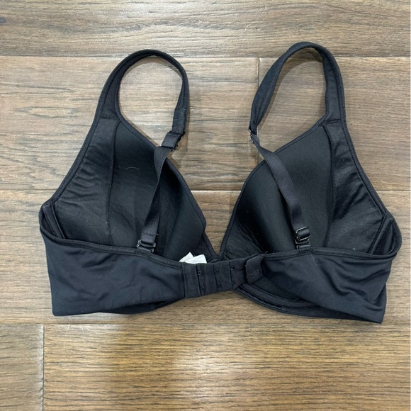 Leonisa Bra - Picture 2 of 5